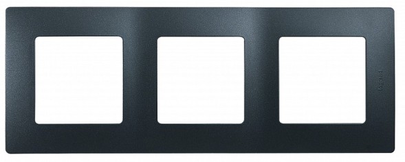 Рамка Legrand Etika Антрацит 3-постовая 672583