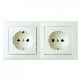 Штепсельная розетка Berker R.1 белый, с блеском SCHUKO, 2-местная с рамкой 47208982