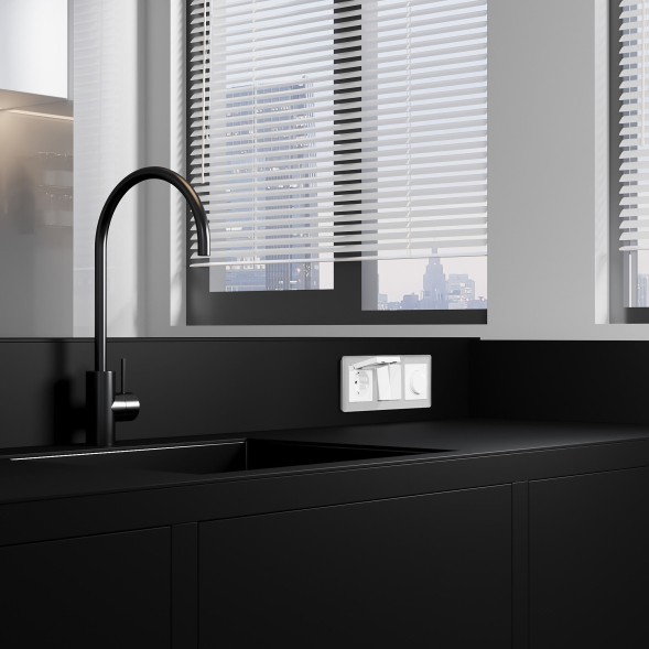 Розетка влагозащ. с зазем. с защит. крышкой и шторками N (белый) Werkel W1171201