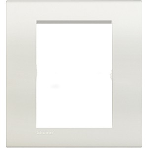 Рамка Bticino LivingLight Квадрат Белый 3+3 модуля LNA4826BI