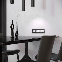 Рамка из металла на 4 поста Platinum черный алюминий W0042608