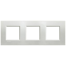 Рамка Bticino LivingLight Квадрат Серебро 2+2+2 модуля LNA4802M3AG