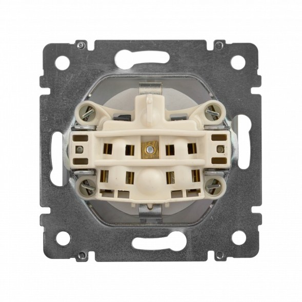 Розетка Legrand Valena Алюминий 1-ая с/з с защитными шторками 770121