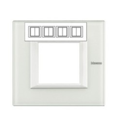 Рамка Bticino Axolute Квадрат Белое стекло 2+2+2+2 модуля HA4802M4HVBB