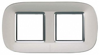Рамка Bticino Axolute Овал Серебро 2+2 модуля HB4802M2SAN
