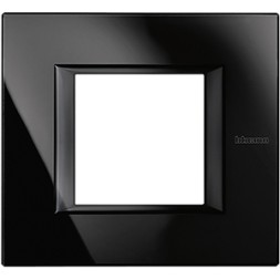 Рамка Bticino Axolute Квадрат Черный Nighter 2-модульная HA4802VNB