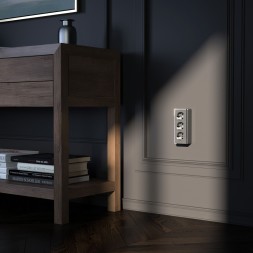 Розетка тройная с заземлением и шторками Gallant графит рифленый W5073104