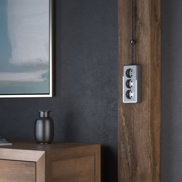 Розетка тройная с заземлением и шторками Gallant графит рифленый Werkel W5073104