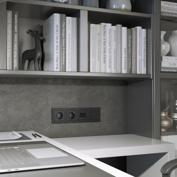 Розетка с заземлением и шторками черный Werkel W1271108