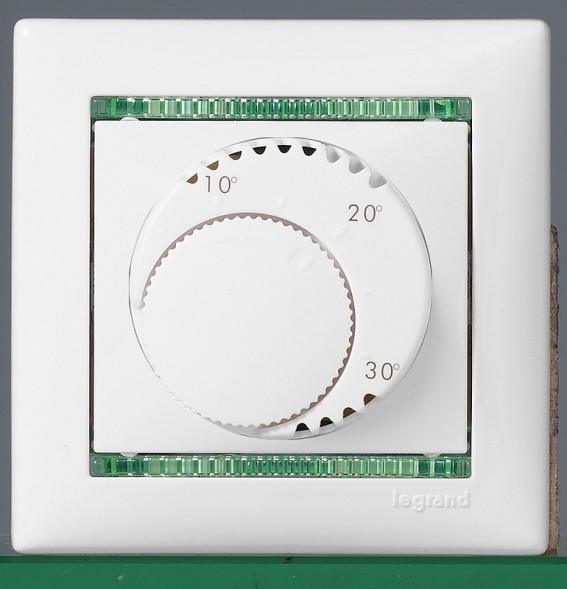 Термостат Legrand Valena Белый Стандарт 774226