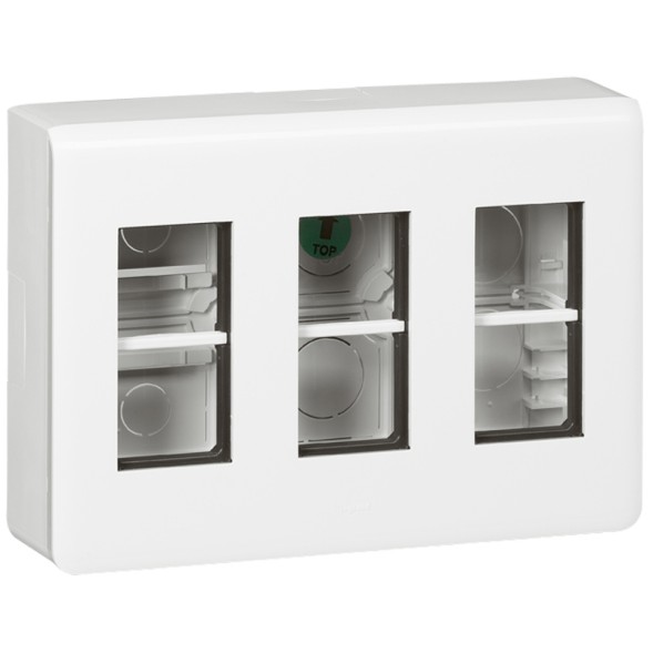 Розеточный блок Legrand Mosaic белый в сборе накладной 3х4м. 078887