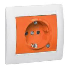 Розетка Legrand Galea Life оранжевая 2к+З с защитными шторками 771045