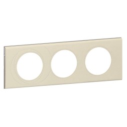 Рамка Legrand Celiane Кожа/Текстиль Кожа макиато 3 поста 069433