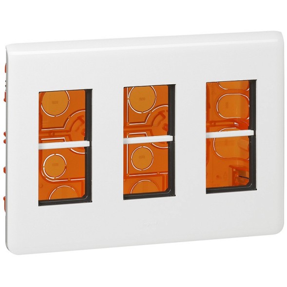 Розеточный блок Legrand Mosaic белый в сборе встраиваемый 3х4м. 078873