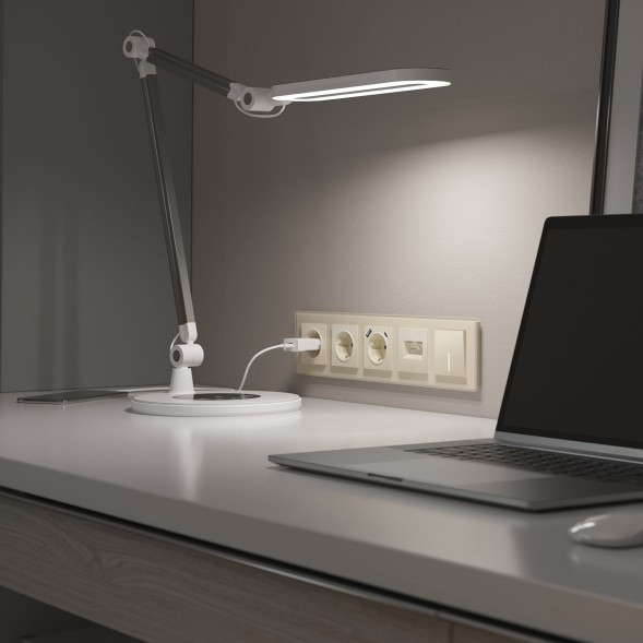 Рамка из стекла на 5 постов Favorit молочный Werkel W0051141