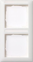 Рамка Gira Standard 55 Белый глянцевый, с полем для надписи 2 поста вертикальная 110203