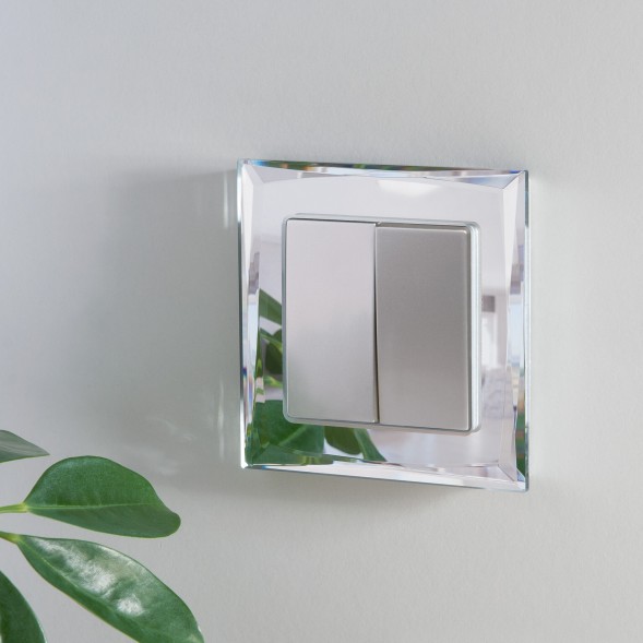 W1120006/ Выключатель двухклавишный (серебряный) W1120006