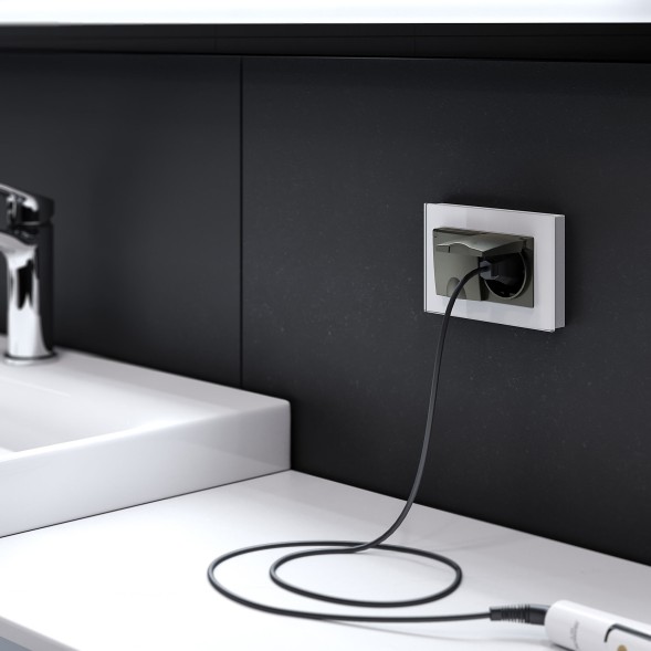 Рамка из стекла для двойной розетки Favorit белый Werkel W0081101