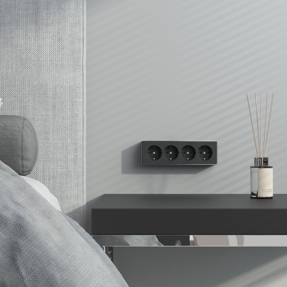 Розетка четверная с заземлением и шторками Gallant черный/хром W5072258