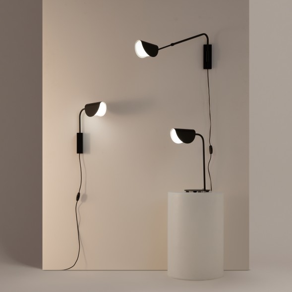 Настенный светильник (бра) Maytoni MOD126WL-01B