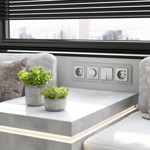 Рамка из стекла на 4 поста Senso серебряный soft-touch Werkel W0043106