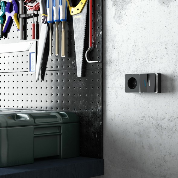 Розетка с заземлением Gallant черный/хром Werkel W5071035