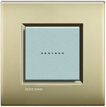 Рамка Bticino LivingLight Air Золото матовое двухмодульная LNE4802OF