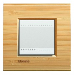 Рамка Bticino LivingLight Квадрат Бамбук двухмодульная LNA4802LBA