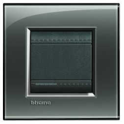 Рамка Bticino LivingLight Квадрат Лондонский туман двухмодульная LNA4802KF
